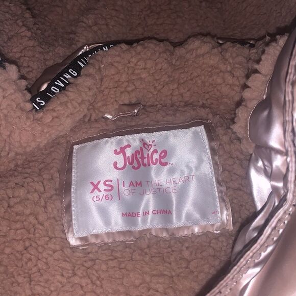 NWOT Justice Puffer Jacket size 5/6. - Picture 4 of 16